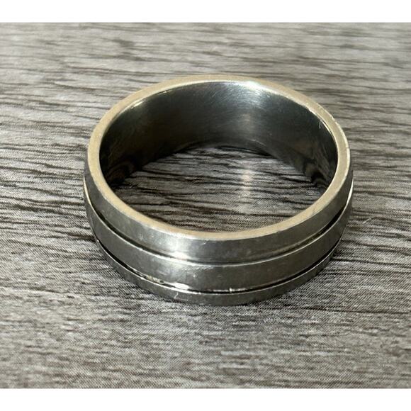 Titanium FC Men’s Wedding Band. Size 10 - Picture 3 of 3